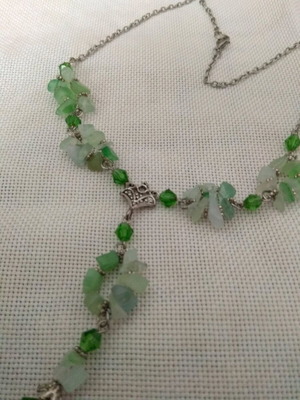 Nephrite necklace with semi-precious stones new