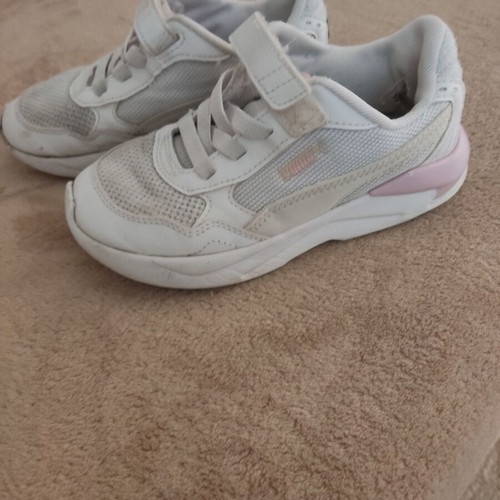 Puma athletic shoes used, size 31, white and gray
