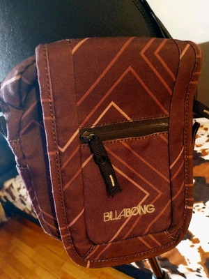 Billabong Shoulder Bag like new, beige and brown