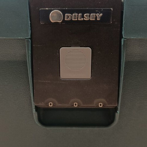 Delsey Vintage Hard Travel Beauty Case like new, petrol color