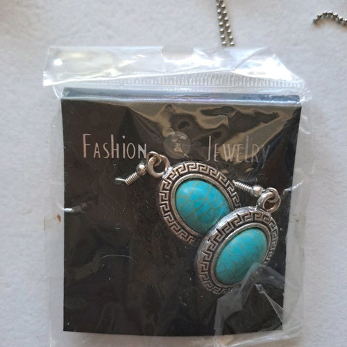 Faux bijoux earrings used, pack of 7 pairs