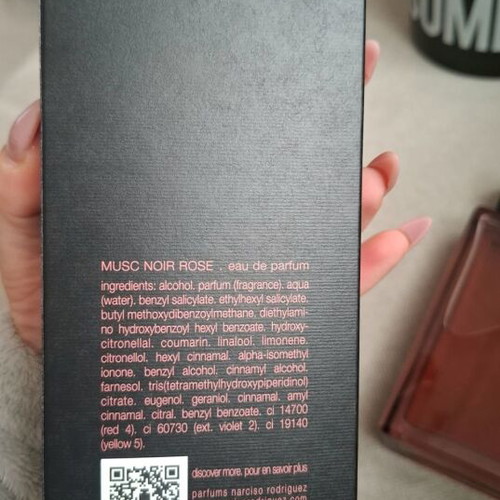 Narciso Musc Noir Rose for Her 100ml like new, with box