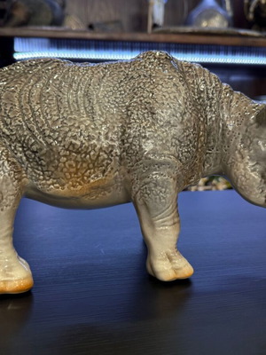 Porcelain rhinoceros figure 8098 like new
