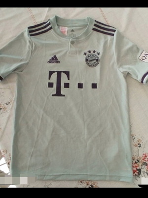 Bayer Munich Adidas Goalkeeper Shirt like new, kids XL