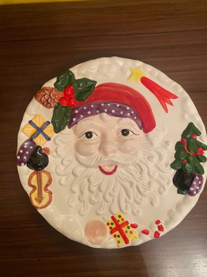 Serving plate with embossed Santa Claus new