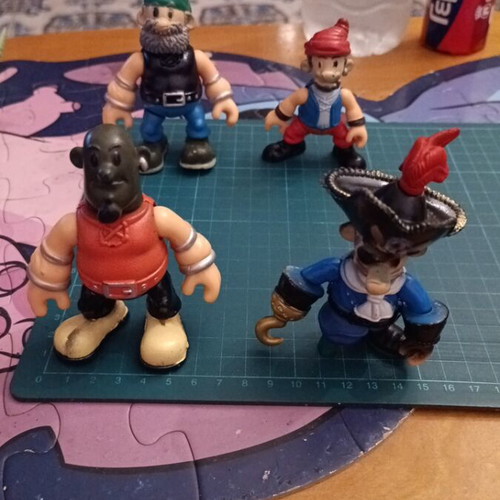 Pirate Island vintage pirate figures, Keenway Toys