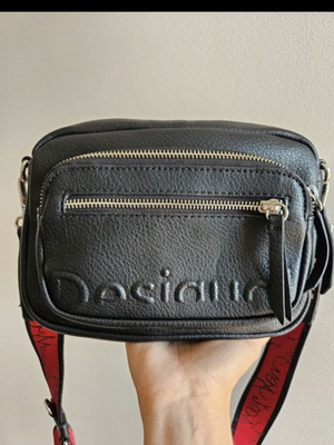 Desigual black crossbody bag with chain strap and mini wallet