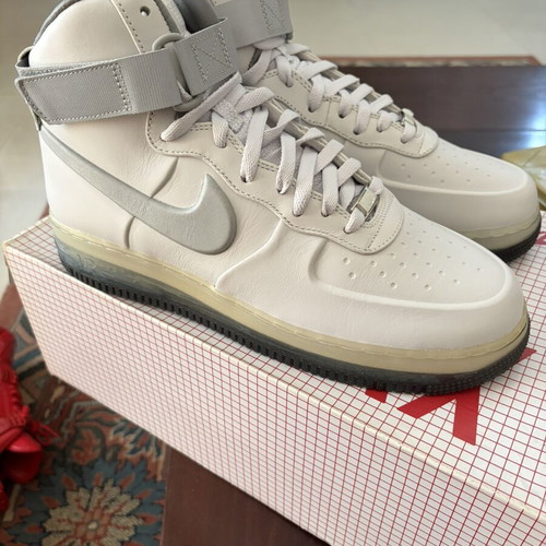 Nike Air Force 1 Lux Max Air Pearl Collection new, size 44, white and grey