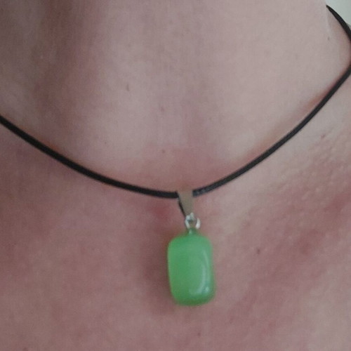 Necklace from PU leather like new, black and green, 45 cm + 5 cm extension