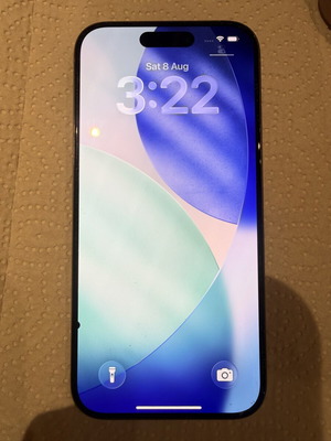 iPhone 15 Pro in good condition, silver, 128GB