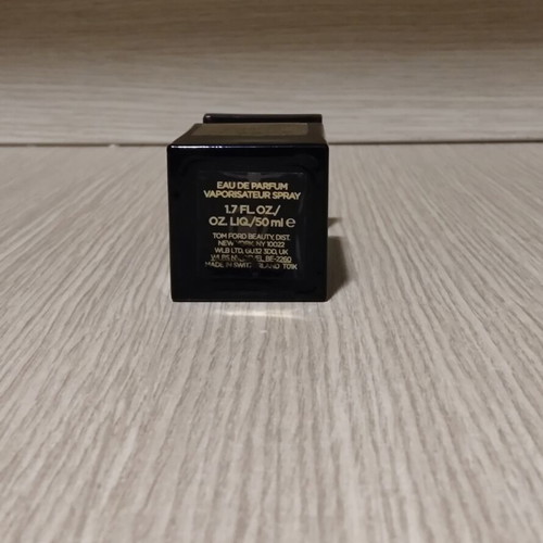 Tom Ford Tobacco Vanille Eau de Parfum 50ml like new with box