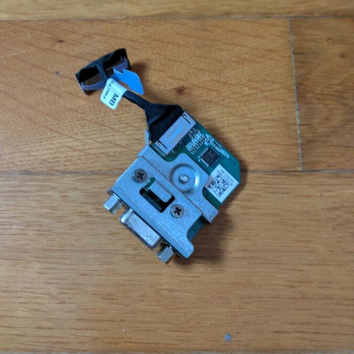 Dell VGA adaptor for Dell Optiplex 3040M MicroTower like new