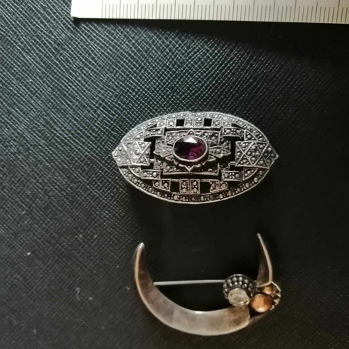 Silver pins used, set of 2 pieces 35 years old