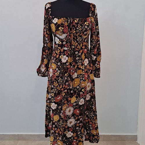 Floral Dress Stradivarius (S)