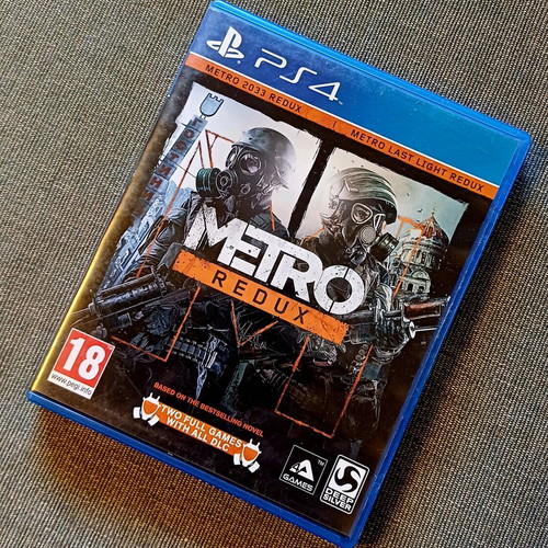 Metro Redux PS4 used in excellent condition