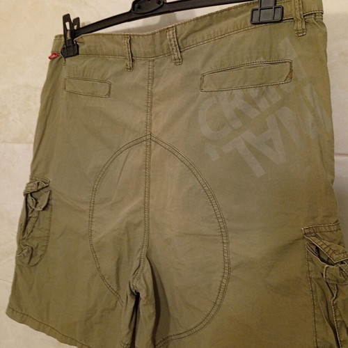 Criminal cargo shorts