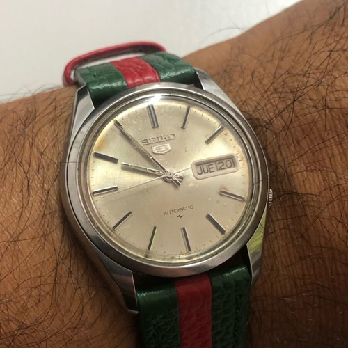 Seiko 5 wristwatch used, automatic vintage, gray silver