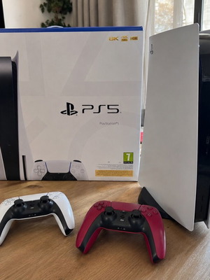 Sony PlayStation 5 disk fat 1TB като нов с 2 джойстика