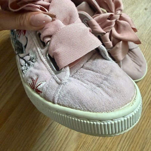 Puma embroidered sneakers used, pink, size 36