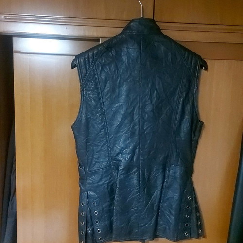 Gestuz leather vest used, black, size S