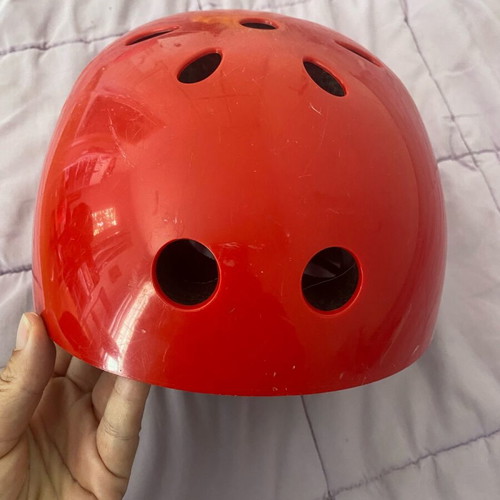 Helmet for skateboards or roller skates size M like new