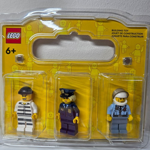 Lego 3 police minifigures new