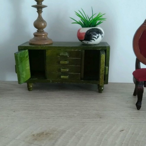 Dollhouse living room like new, pack of 6 miniature pieces