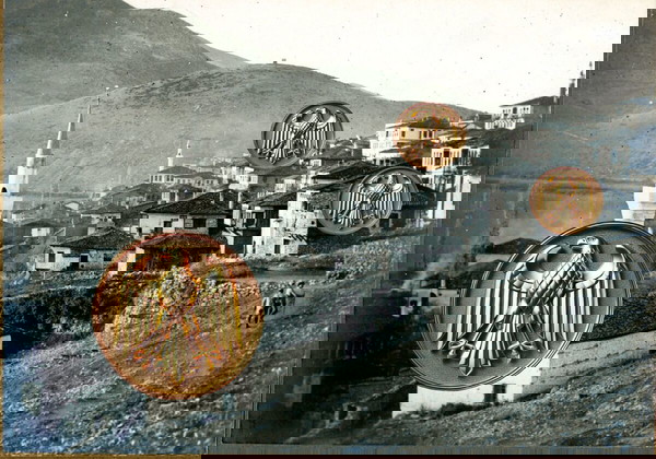  notia apopsi polis tis kastorias (galliki stratia tis anatolis: 1917) sinikia tampachane / Kastoria