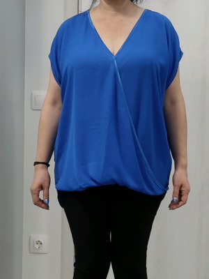 Blue short-sleeve blouse like new, size XXL