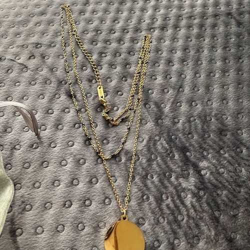 Nora’s double necklace with black stones gold new
