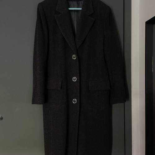 Bellina Fashion coat like new with padded shoulders