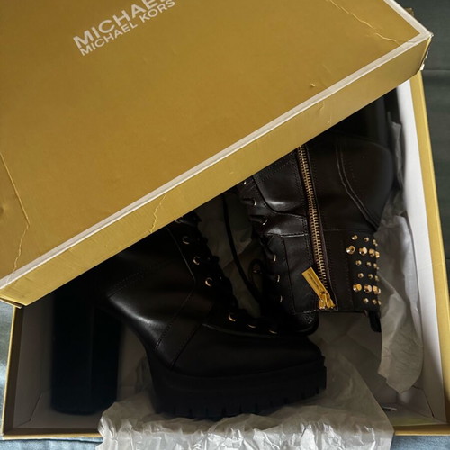 Michael Michael Kors Yvonne brown ankle boots, size 40