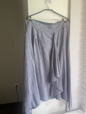 Attrattivo women's long skirt A-line cotton like new, white and gray