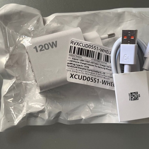 120W GaN Fast Charging Charger Set with 2x USB-C, 2x USB-A and USB to Type-C 6 AMP Cable new