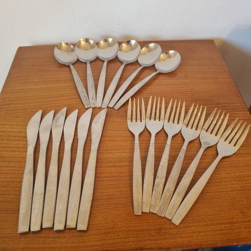 United Airlines vintage stainless steel cutlery set