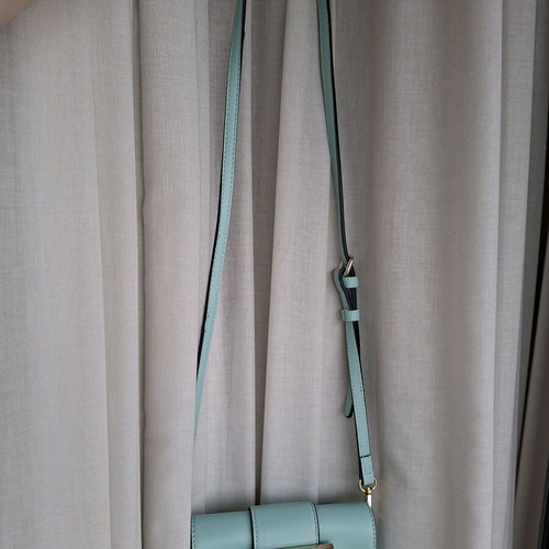 Seidenfelt Manufactur turquoise shoulder bag like new with metal clasp