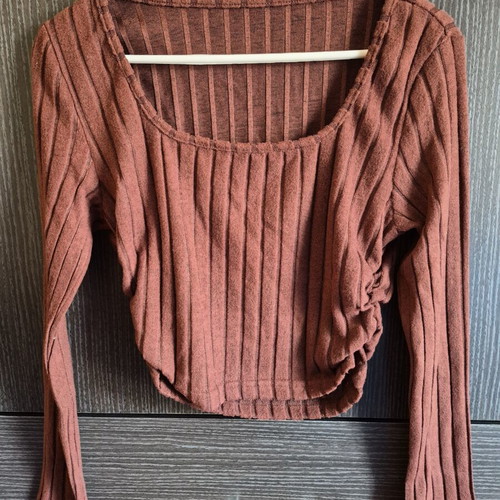 Shein acrylic top like new, brown, size L