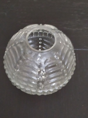 Decorative glass vase like new, height 22 cm, perimeter 67 cm