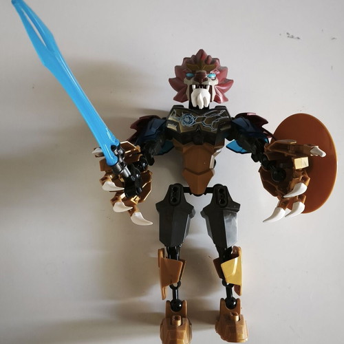 Lego Legends of Chima CHI Laval 70200 like new complete set with instructions