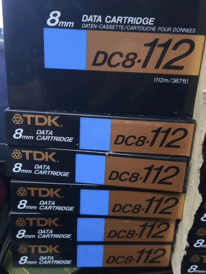 TDK DC8-112 κασέτες δεδομένων 8mm, πακέτο 16