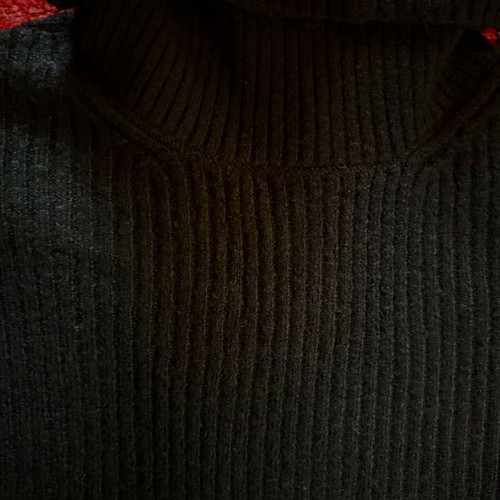 H&M sweater like new, size XL, black