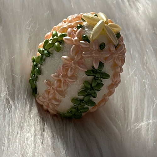 Easter egg used handmade with crochet and beads