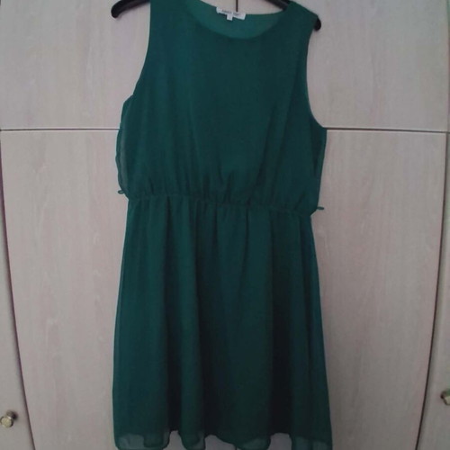 Dress size 42(L) like new