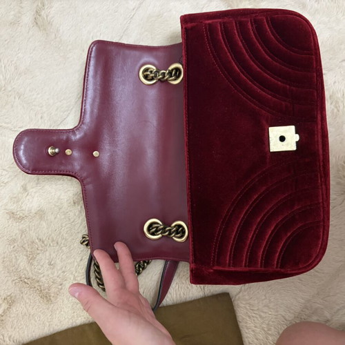 Gucci Marmont Flap bag used, velvet burgundy, crossbody