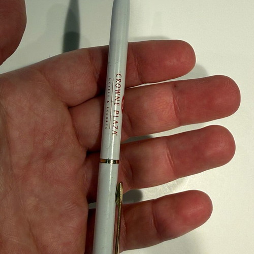 Crowne Plaza pen with gold details like new