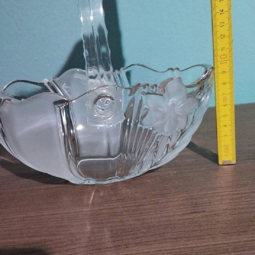 Crystal fondue bowl like new, oval with removable plexiglass handle