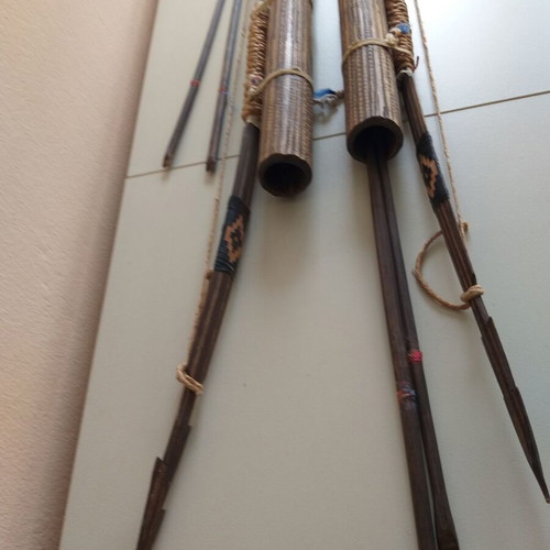 Indian handmade bows and arrows like new, traditional from Colombia