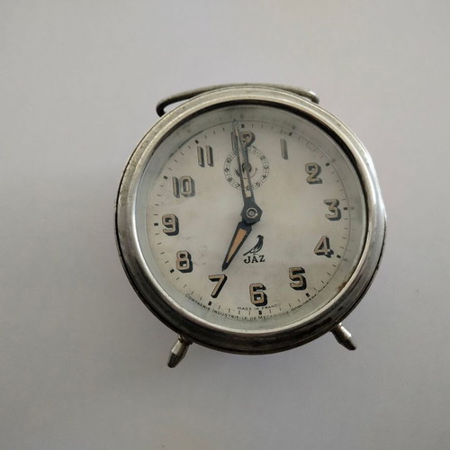 JAZ French wind-up table clock used, 1950s-60s