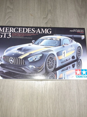 Tamiya*.*