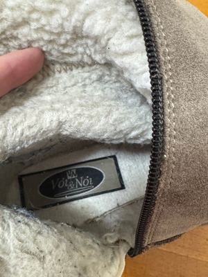 Voί & Noί suede winter boots used, size 38, beige-gray